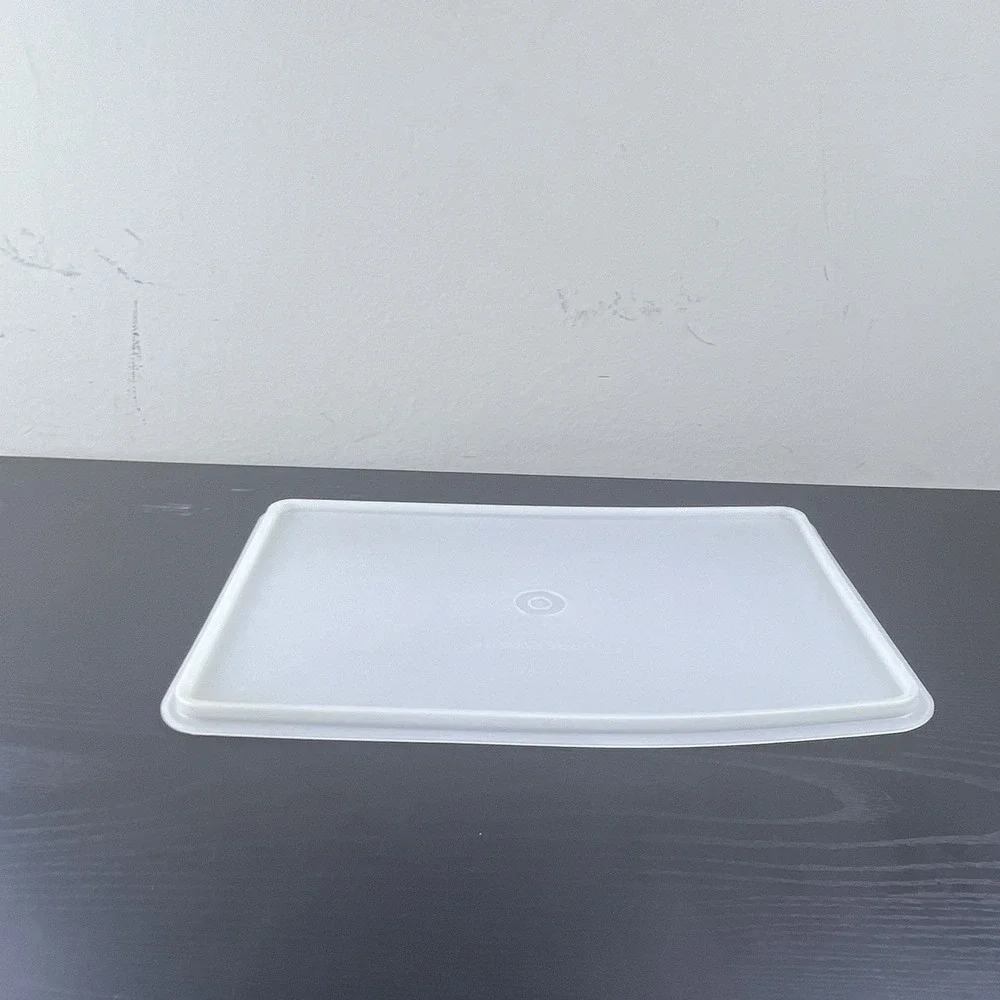 Tupperware 291-3 White Rectangular Replacement Lid 13.25